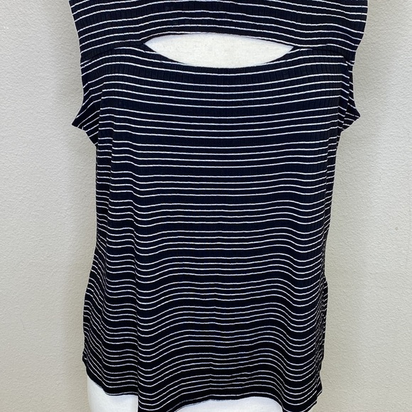 1.STATE Sleeveless Open Chest Shirt Size 1X - Picture 3 of 8